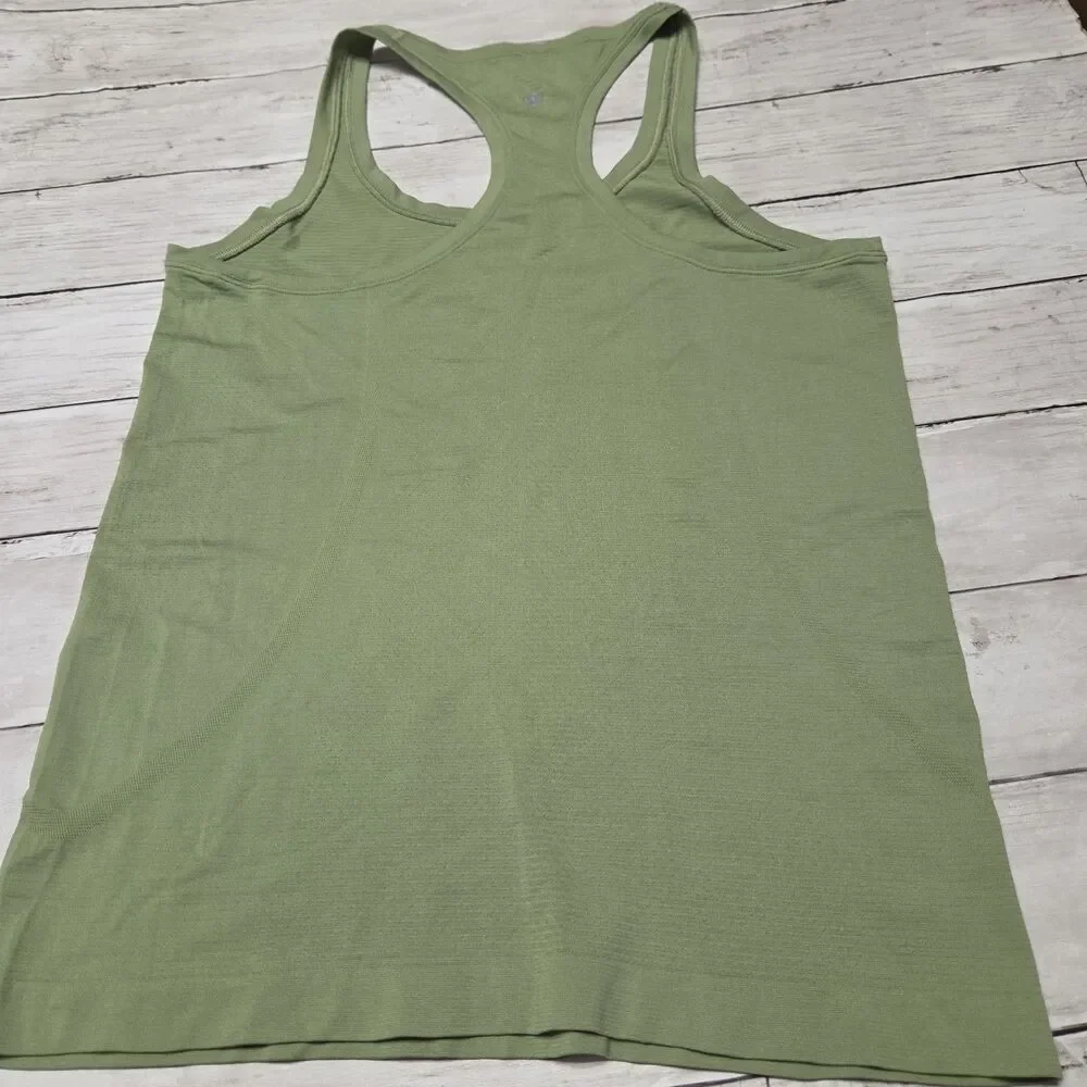 Lululemon Sage Olive Green Swiftly Tech Racerback Tank Top 2.0 Race Length 8 N/T